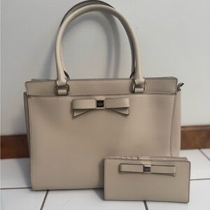 Kade Spade Hand Bag with free matching wallet